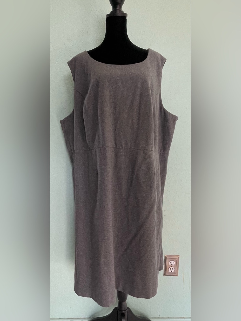 Jessica London Sleeveless Shift Dress